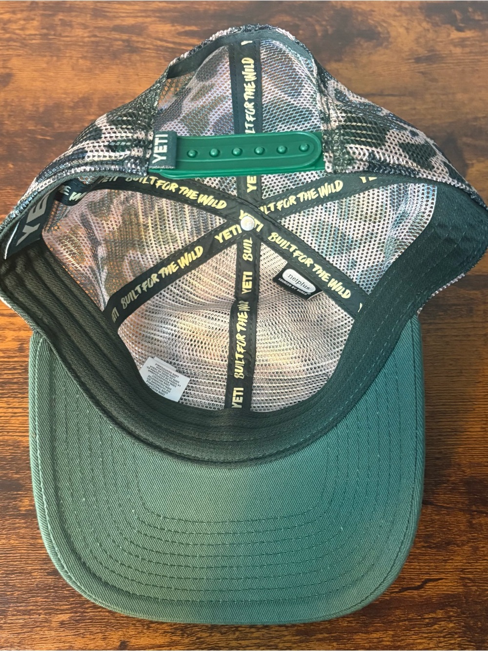 YETI Built For The Wild Trucker Hat Leopard Camo Green Brim Snapback Mesh OS - Picture 6 of 7
